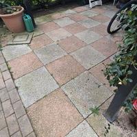 Piastrelle da giardino 