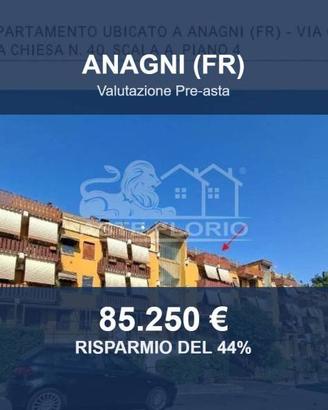 Immobile in asta di 158 m² con più di 5 locali a A
