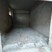 Deposito 25 mq in Baronissi