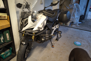 CF moto 650 MT