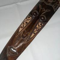 Grande maschera africana in legno da appendere