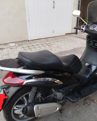 piaggio Beverly 250