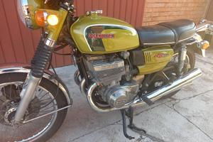Suzuki GT 550 - 1974