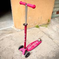 Monopattino Maxi Micro deluxe LED rosa