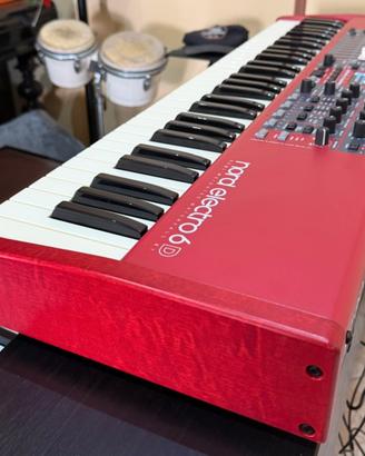 Nord Electro 6d 61 tasti con custodia nera omaggio
