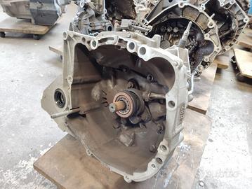 Cambio RENAULT CLIO 1149cc benzina del 2011