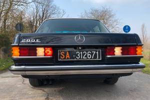 Mercedes 280EW123-Automatic-Clima-147115km-ASI-GPL