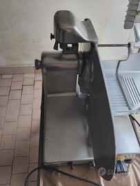 Affettatrice cucina OMAS