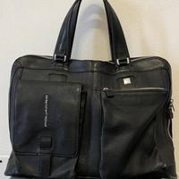 Borsa piquadro in pelle nera