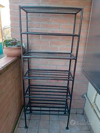 scaffale in ferro vintage 