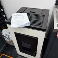 Stufa a pellet Termovana Sofia 9 kW