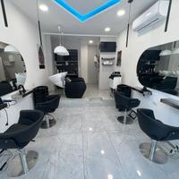 Attività di parrucchiere in via consalvo