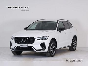 Volvo XC60 B4 automatico Plus Dark **MILD HYB...