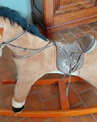cavallo a dondolo per bambini