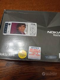 Cellulare Nokia n95 funzionante con accessori