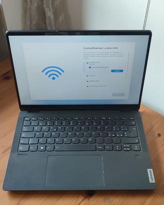 Lenovo IdealPad Flex 5 2-in-1 touchscreen