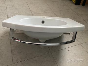 Lavandino piu’ miscelatore