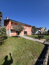 Villa a ridosso del centro storico