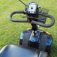 Veicolo per anziani o disabili