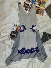 Abito da cerimonia grigio ghiaccio e viola handmad