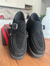 Scarpe Creeper T.U.K. nere in camoscio