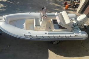 GOMMONE+ MOTORE 40 CV 4T +CARRELLO