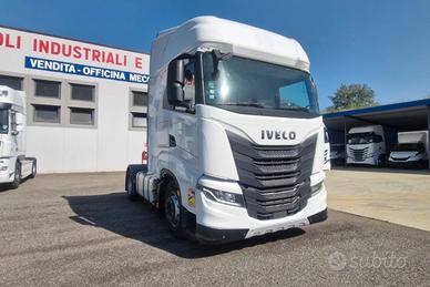 Iveco 440s51