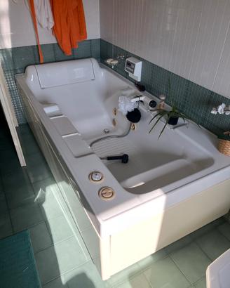 Vasca idromassaggio WHIRPOOL TEUCO