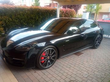 Porsche Panamera 4S sport turismo