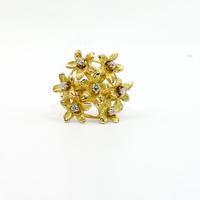 Anello oro 18 kt e brillanti scritta Quaglia