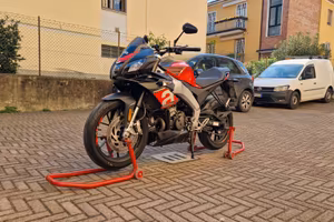 APRILIA TUONO 125 