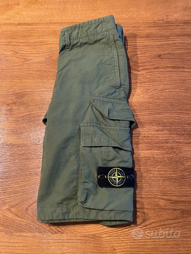 Pantaloni corti cheap stone island