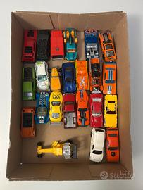 HOT WHEELS