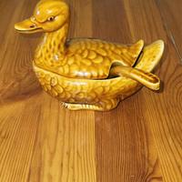 Zuppiera a forma d'anatra vintage in ceramica
