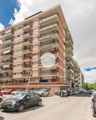 3 LOCALI A ROMA