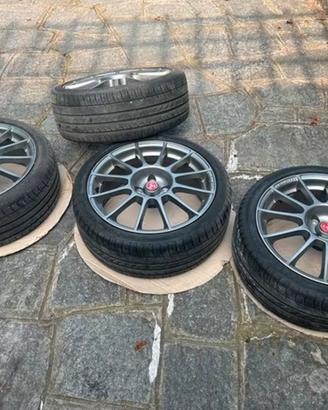 Cerchi Abarth + Gomme