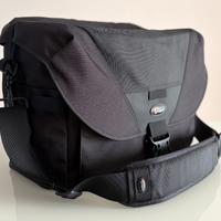 Lowepro Stealth Reporter D650 AW Camera Bag