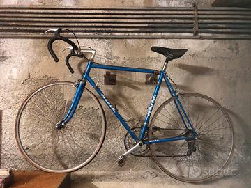 Atala 1986