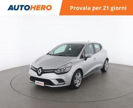 RENAULT Clio HH10480