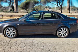 Audi A4 cc 1968 cv 170 anno 10/2007 S LINE