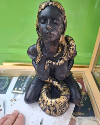 Candela Donna con Serpente – Stile Gotico 