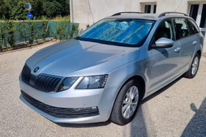 SKODA Octavia SW 1.6 Executive