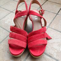 Scarpe Geox da donna con zeppa 