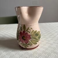Brocca in terracotta