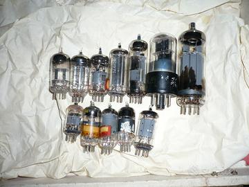 Valvole con sigla cancellata