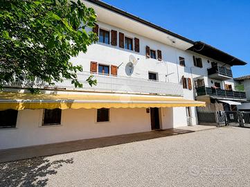 CASA SEMINDIPENDENTE A TARCENTO