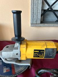 Smerigliatrice angolare the walt