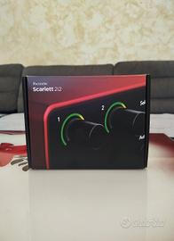 Focusrite Scarlett 2i2 4th Gen - Nuova