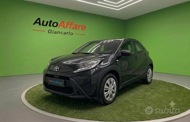 Toyota Aygo Toyota Aygo X Active S-CVT 1.0 72 CV –