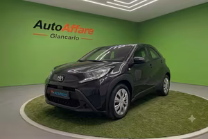 Toyota Aygo Toyota Aygo X Active S-CVT 1.0 72 CV –